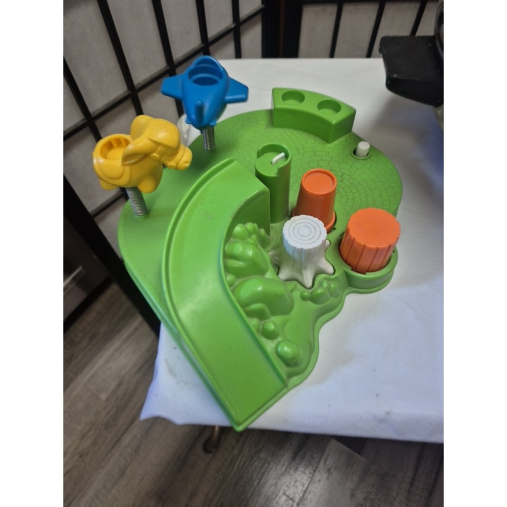 vintage 1986 Fisher-Price Little People Playground playset (Model #2525).